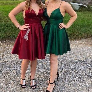 Sherri Hill Homecoming Dress & Earrings